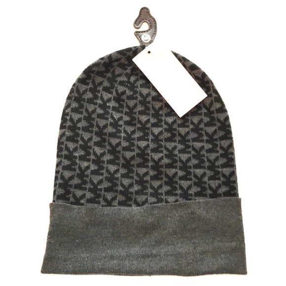 Awesome Michael Kors Hat - Picture 2 of 6